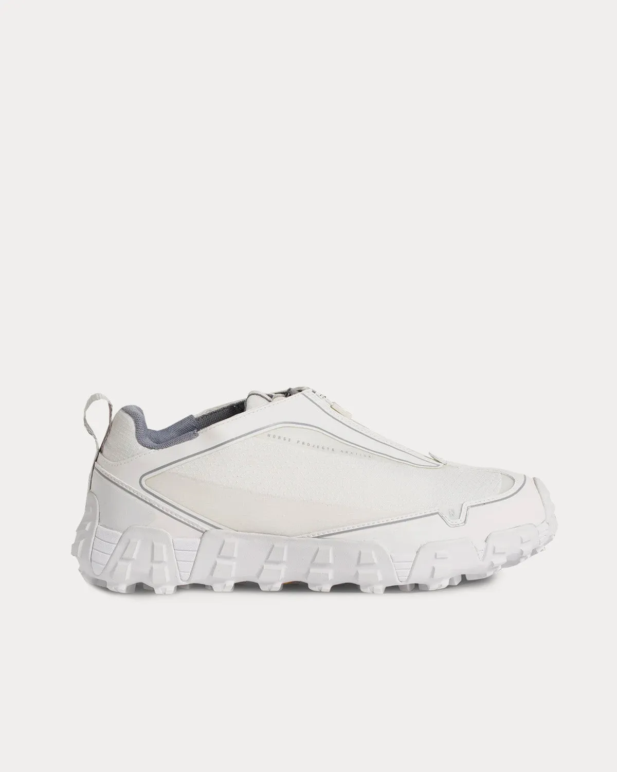 ARKTISK Zip Up Runner White Running Shoes