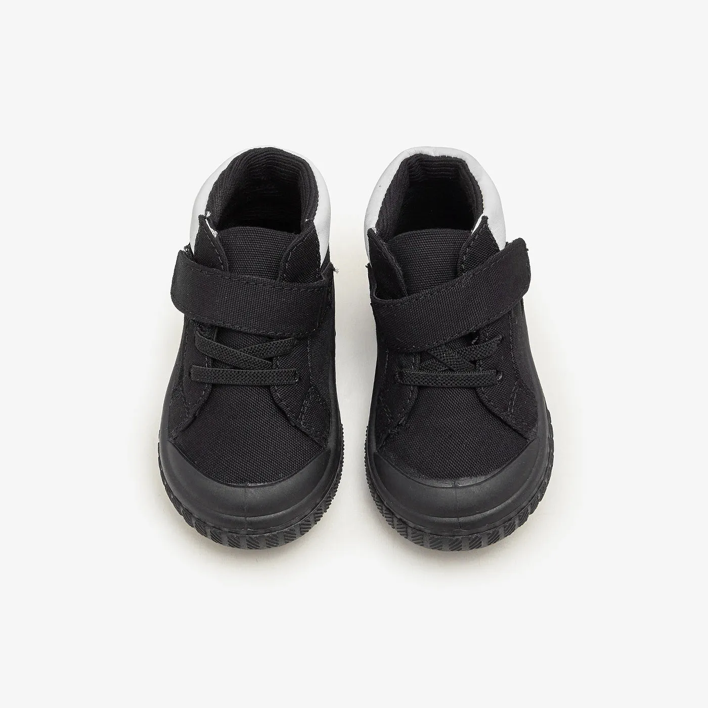 Boy's Cute Kicks