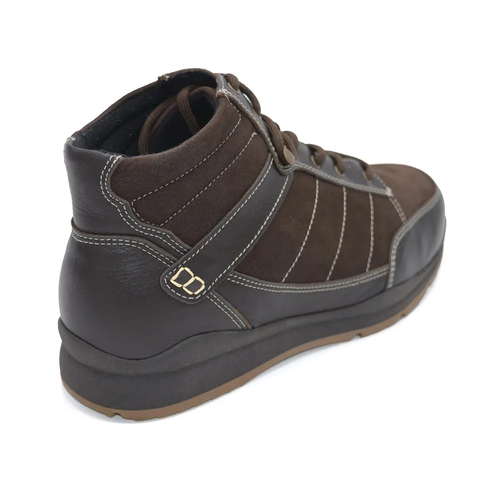 DB Tilbrook - Mens Extra Wide Walking Boot - 6V (6E-8E) Fitting - Brown