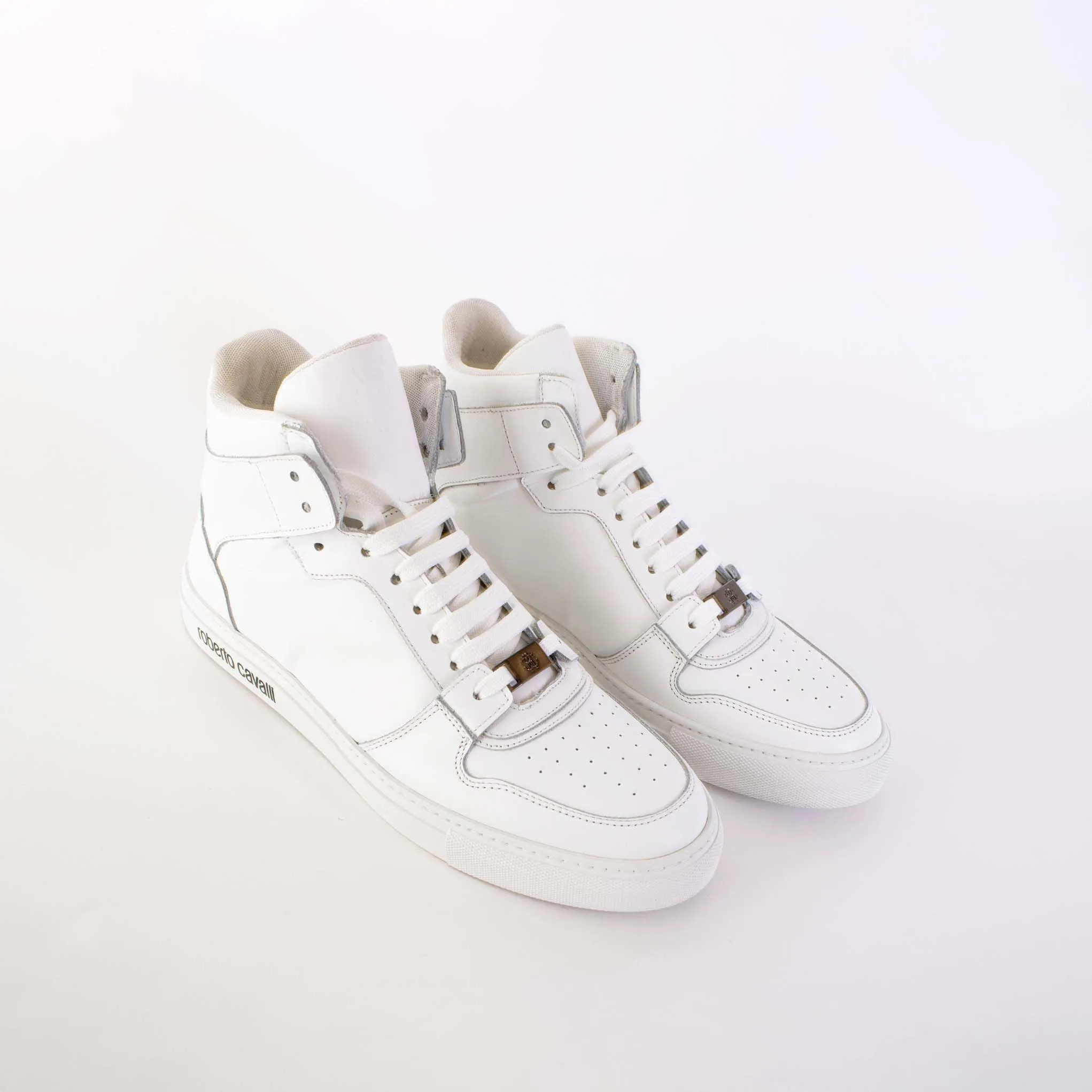 Elevate Your Style with High-End White Sneakers