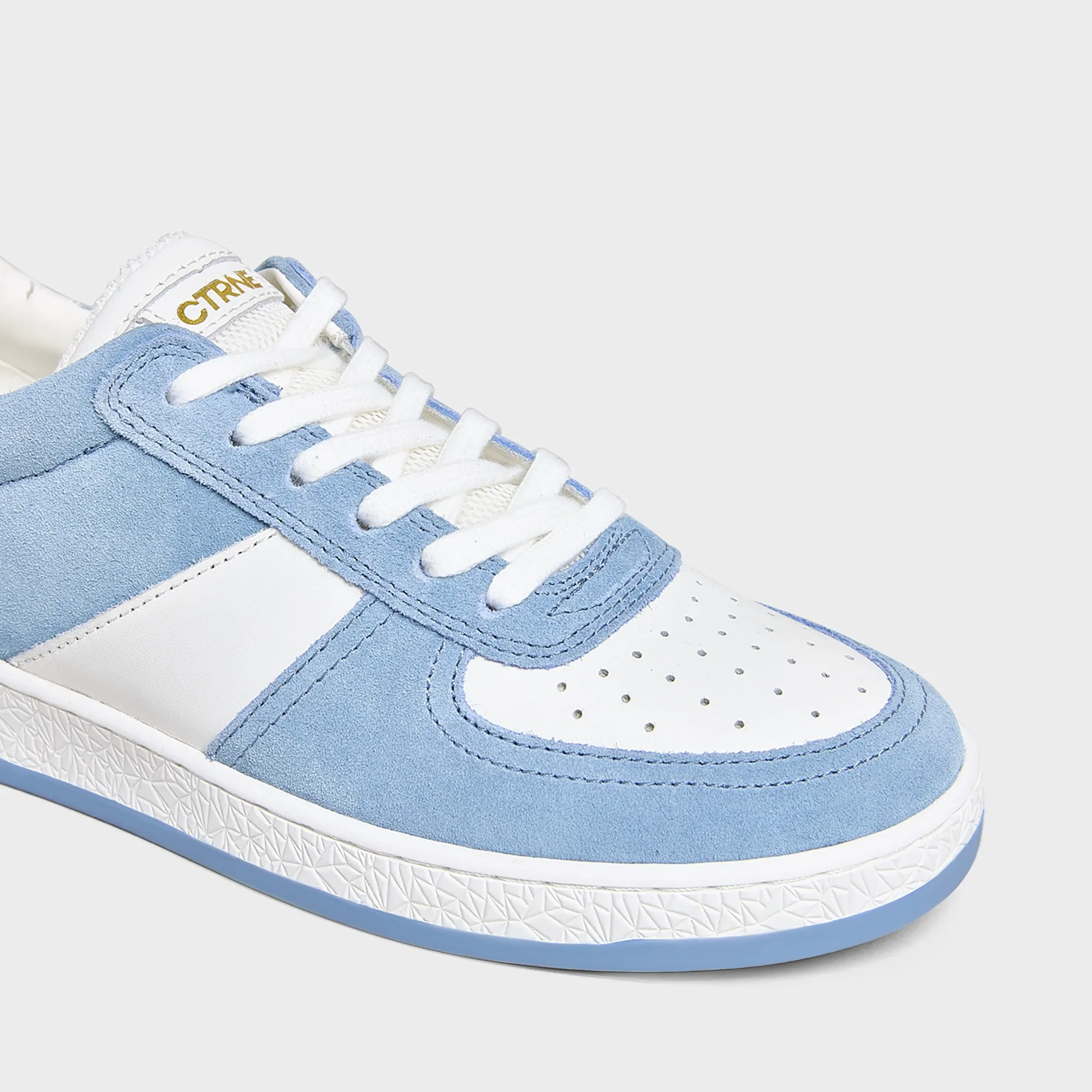 Geode Manifest Sneaker in Blue/Suede Ladies
