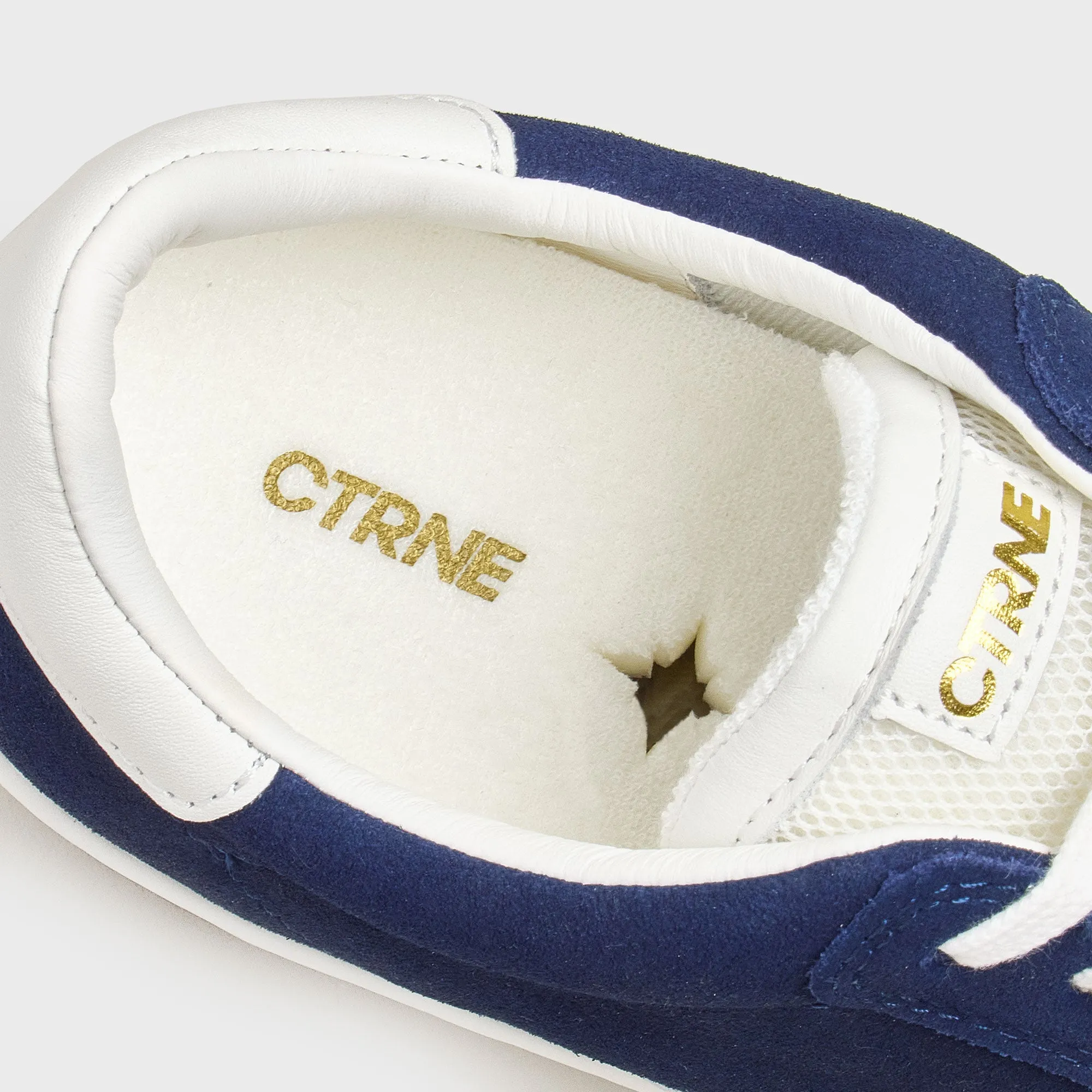 Geode Manifest Sneaker in Navy/Suede