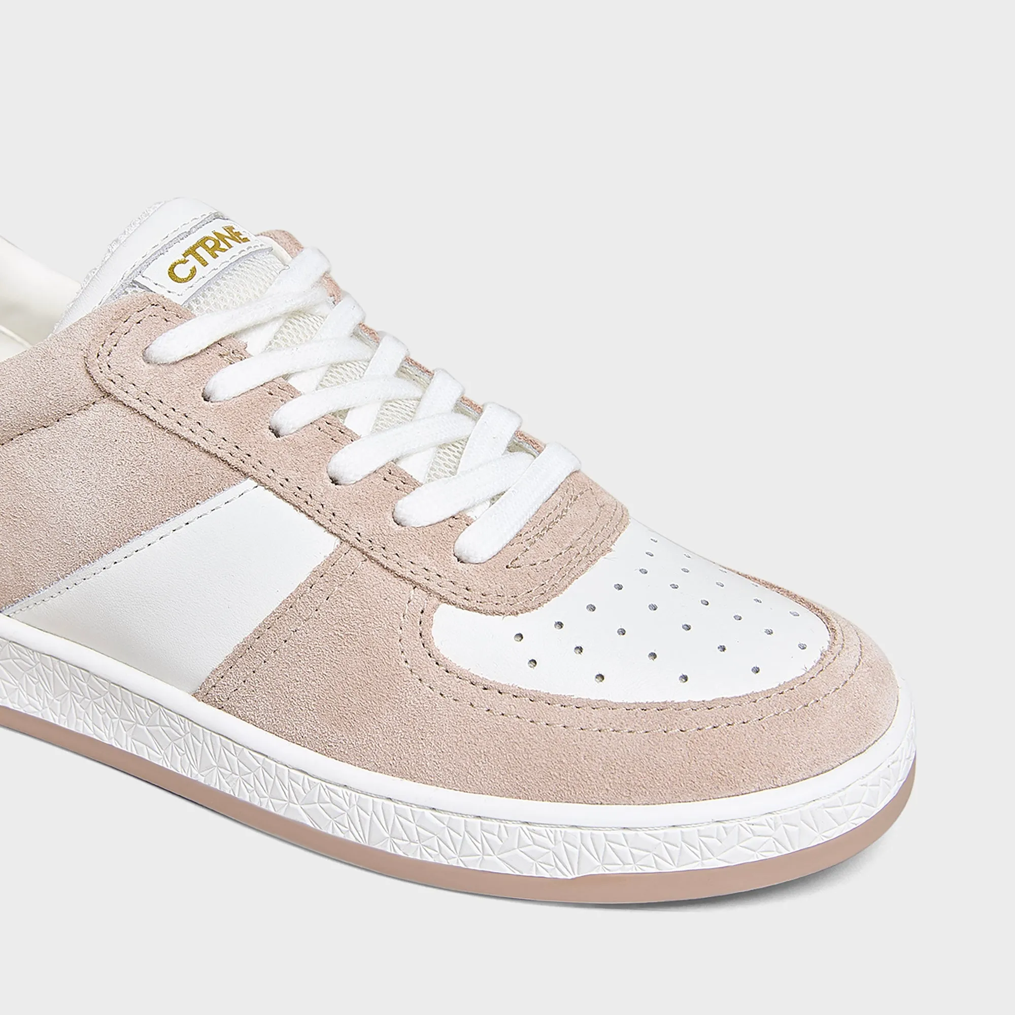 Geode Manifest Sneaker in Taupe/Suede Ladies
