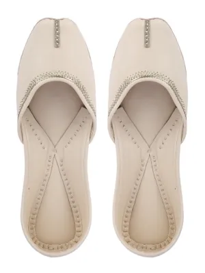 Happy Creme - Off White Leather Casual Juttis