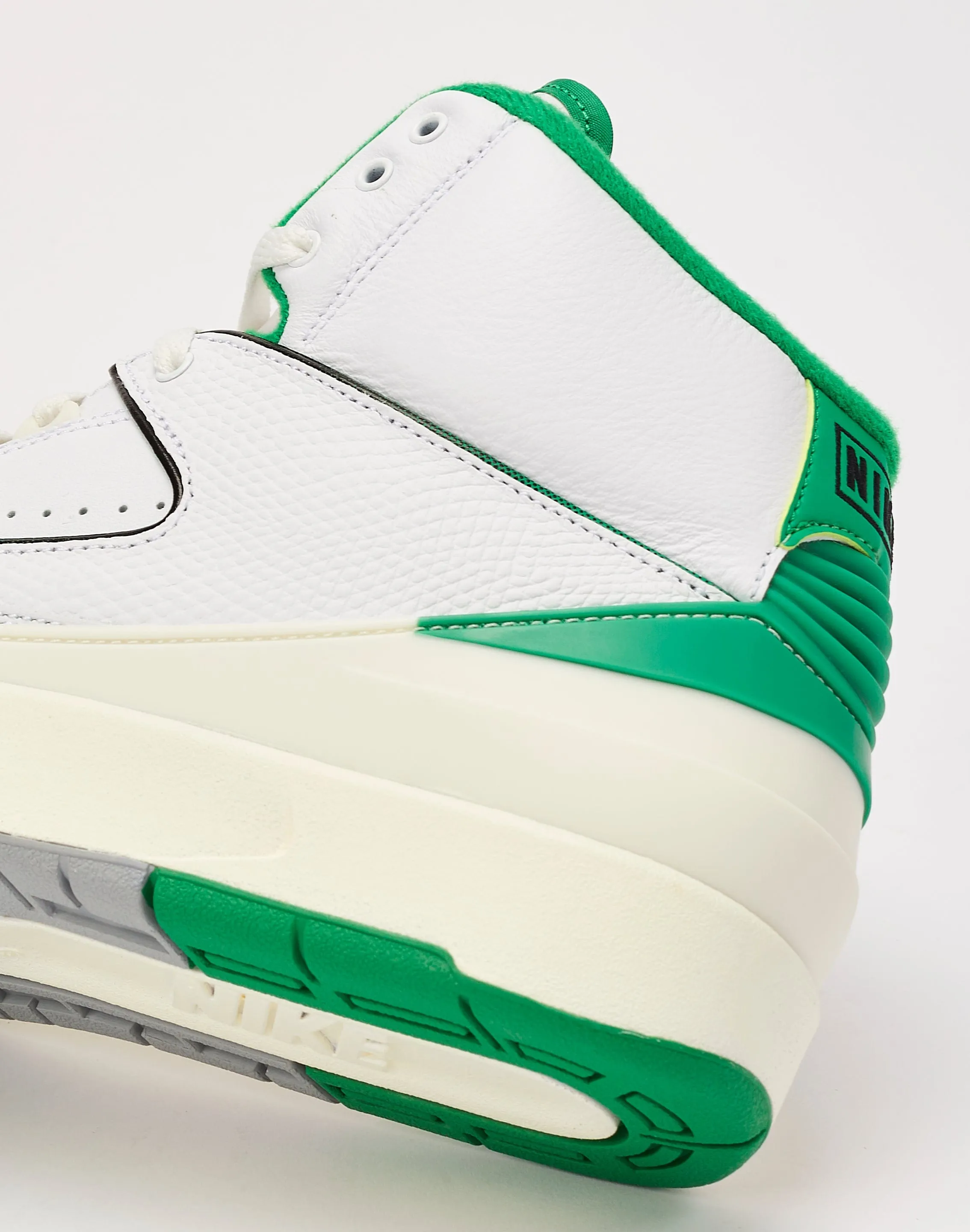 Jordan Air Jordan 2 Retro 'Lucky Green'