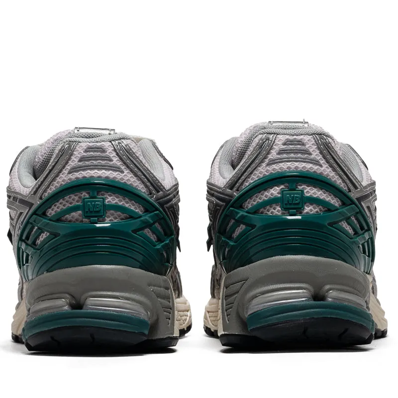 New Balance 1906R - Silver Metallic/Pink Granite