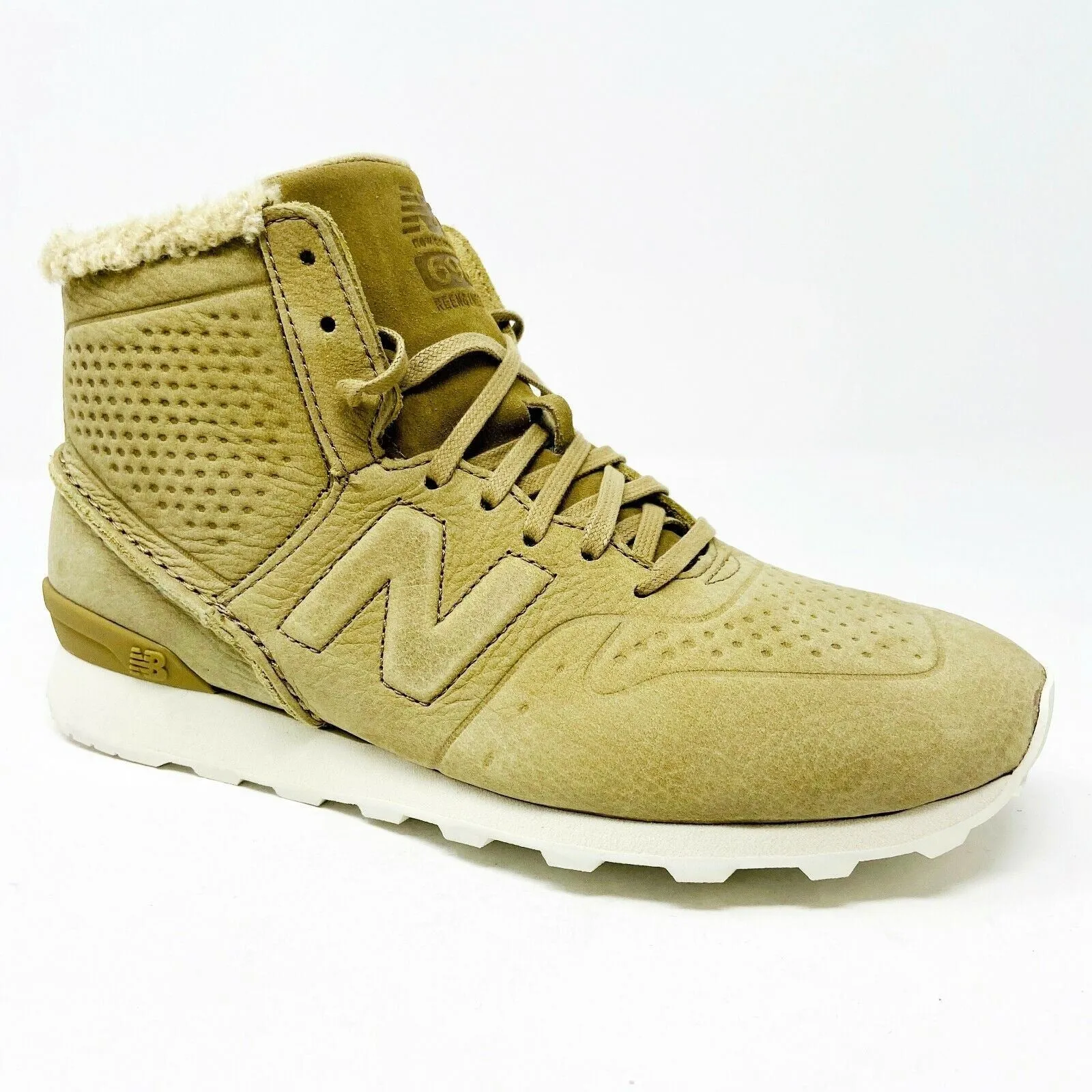 New Balance 696 Classics Outdoor Beige Womens Mid Casual Boots WH696DA