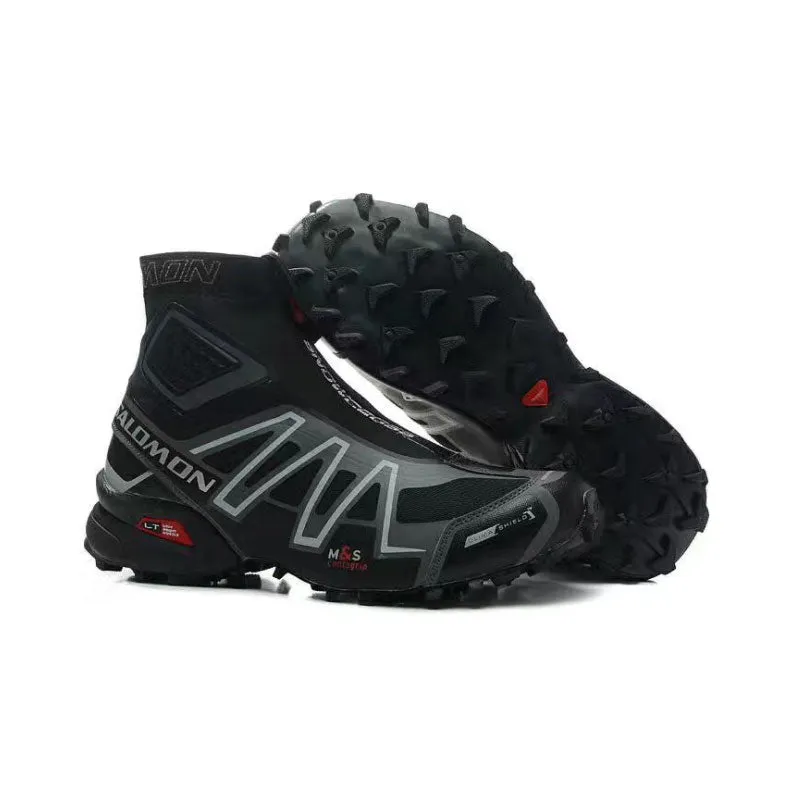 Non-slip trail shoes - comfort and safety