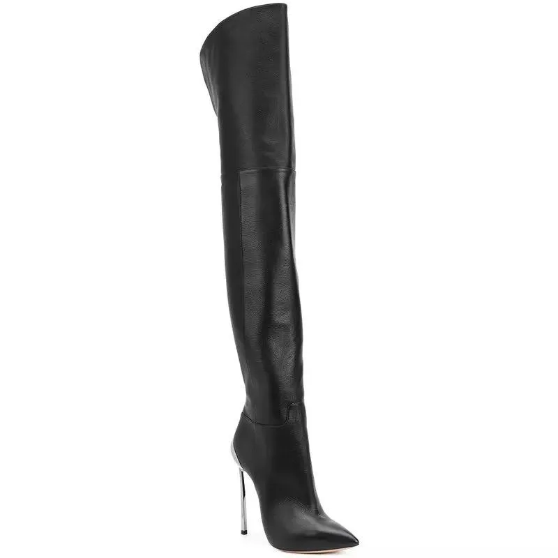 Pointed wine cup and thin heel fashion boots