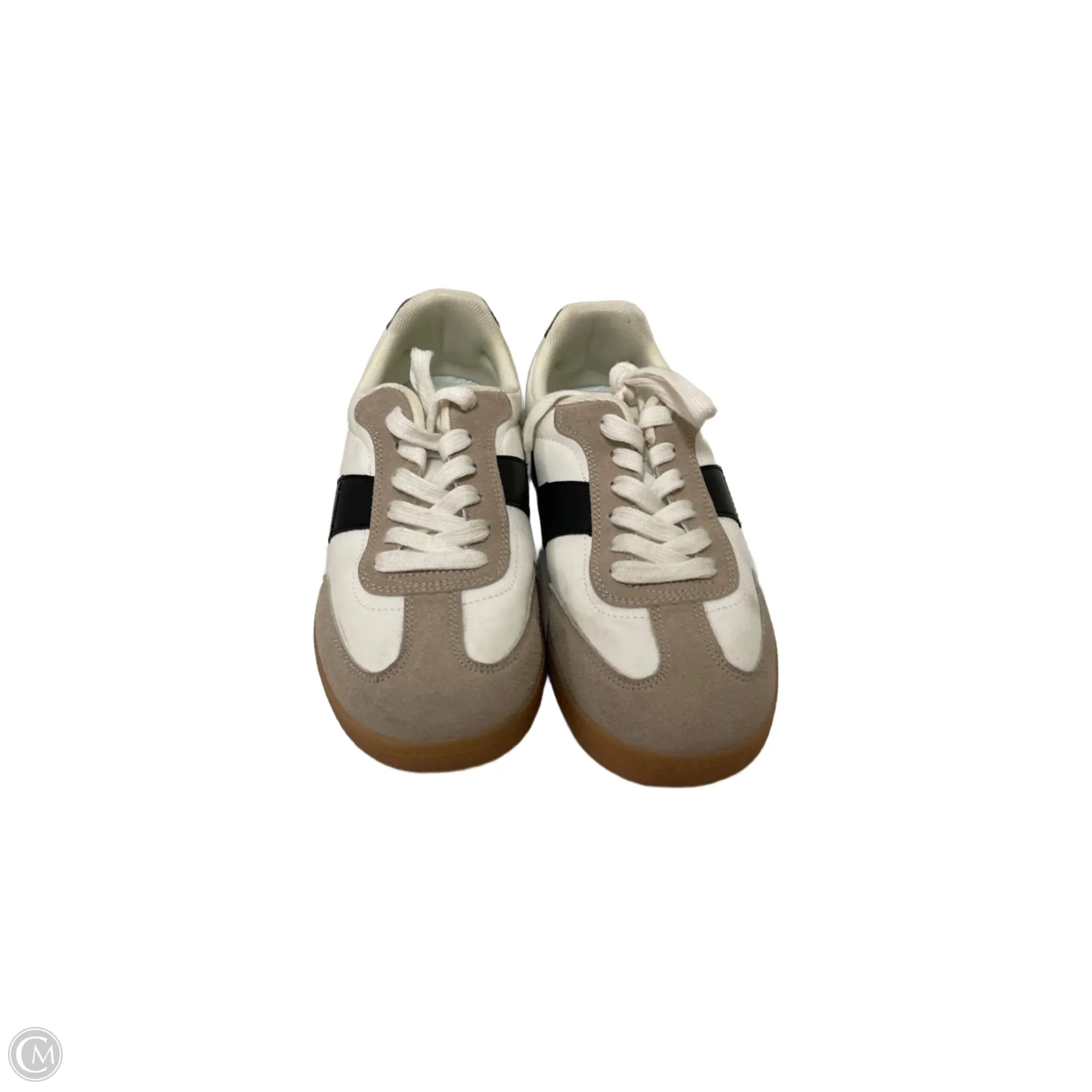 Shoes Sneakers By Clothes Mentor In Cream & White, Size: 7.5