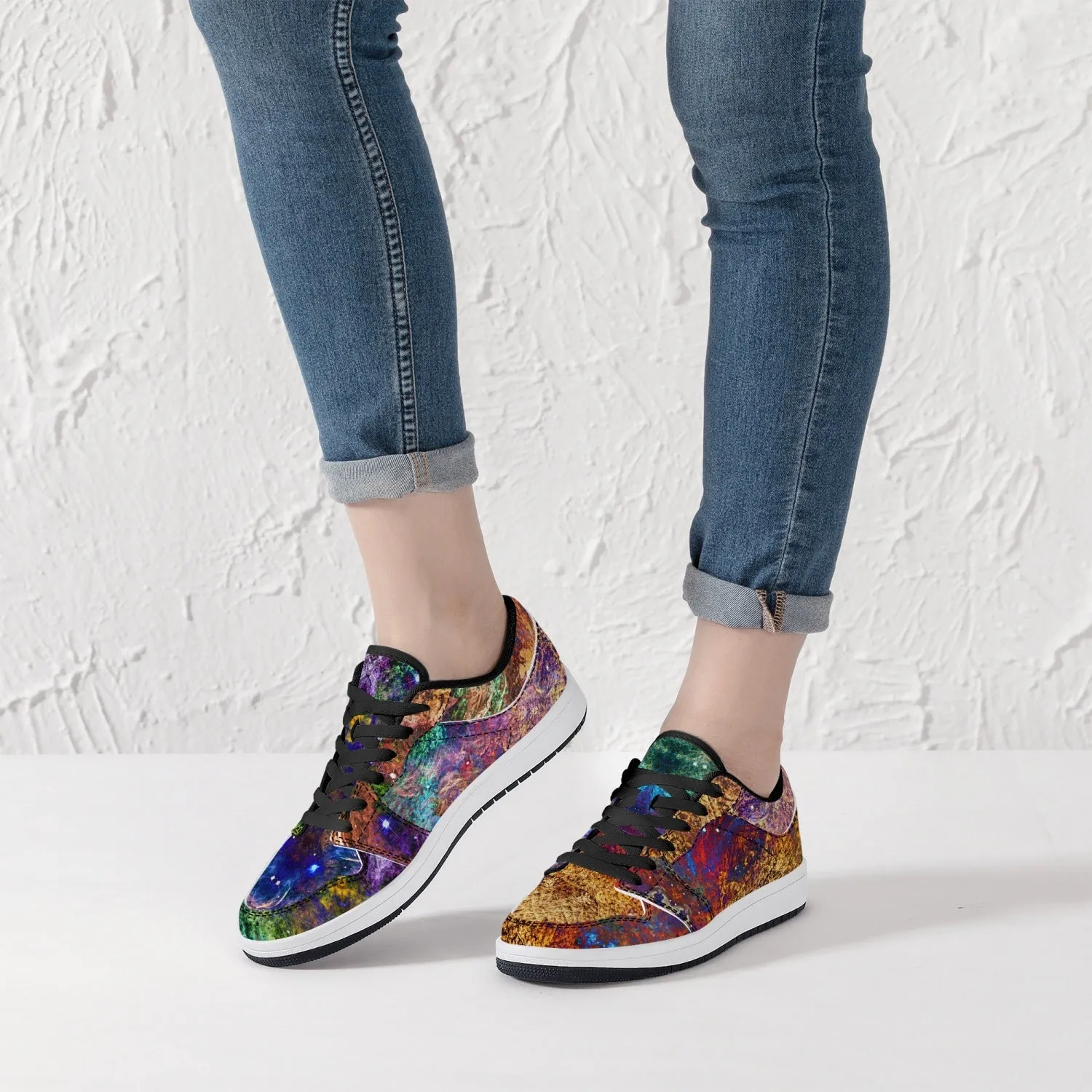 Unitas Psychedelic Split-Style Low-Top Sneakers